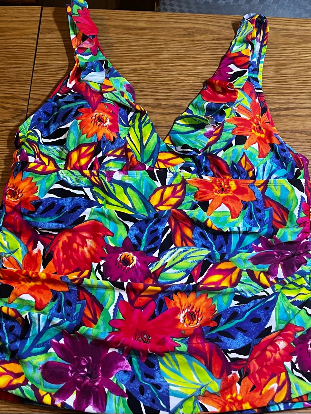 Chaps Multicolor Floral Swim Top in White Lining Size 18